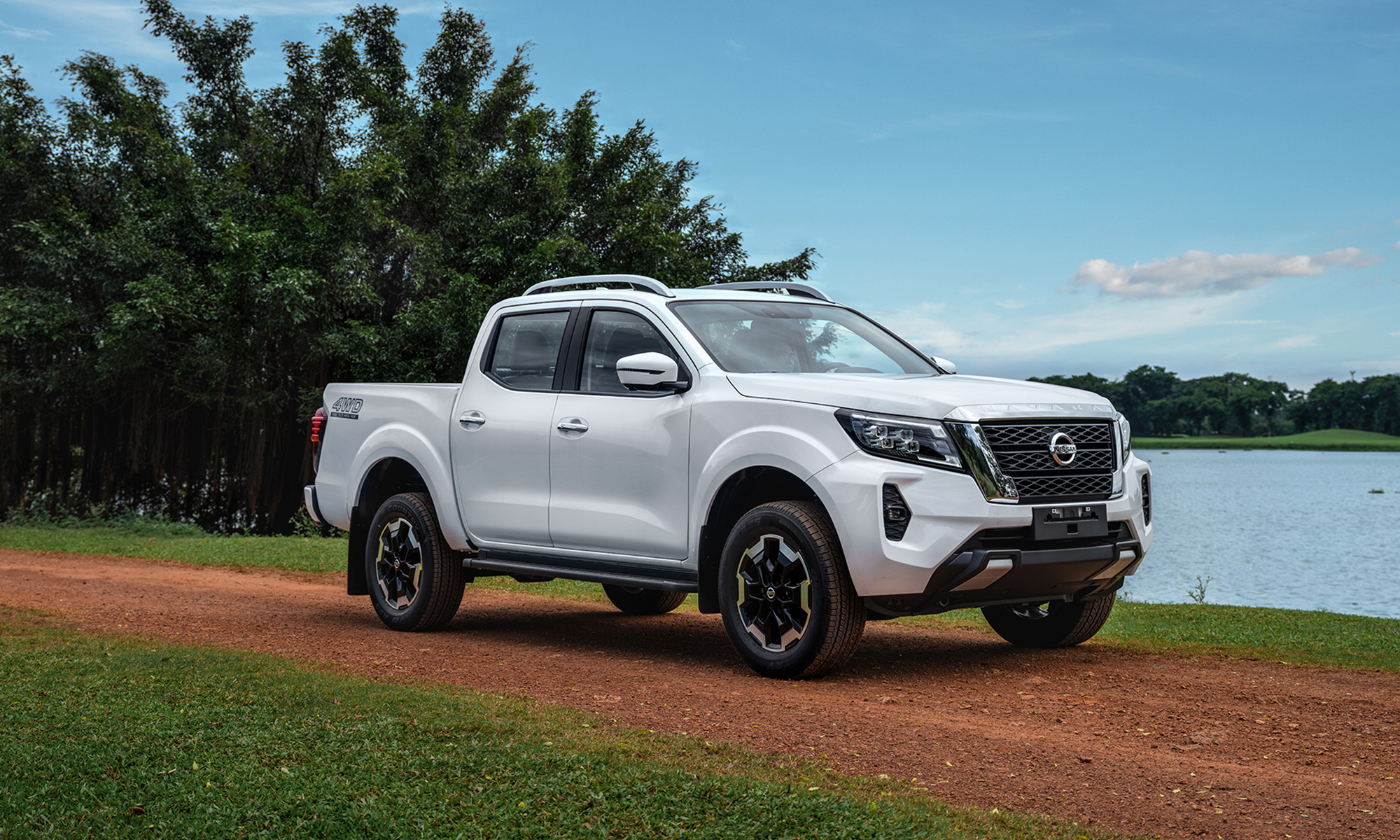 Khung gầm Nissan Navara