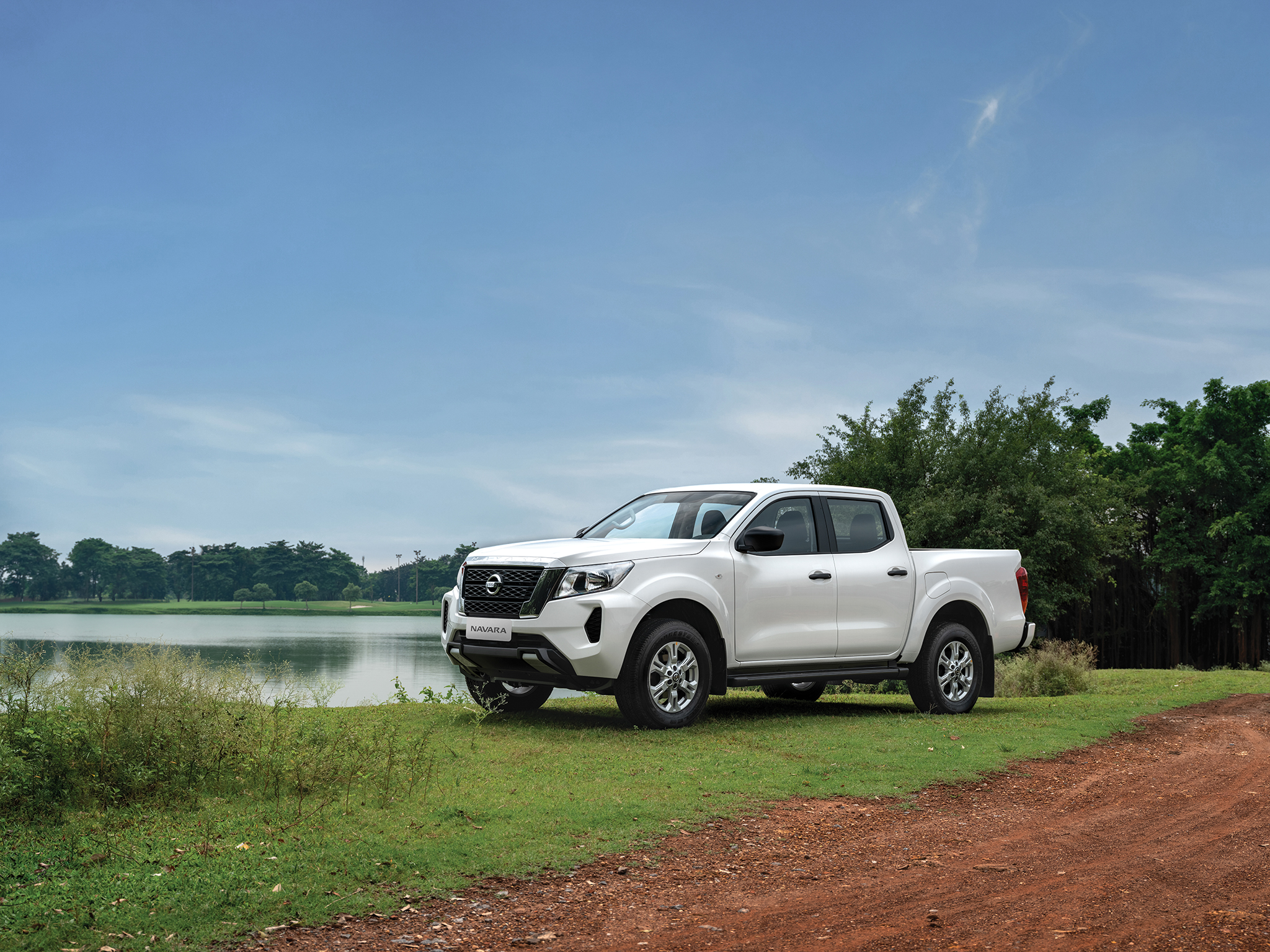Nissan Navara Giá Tốt